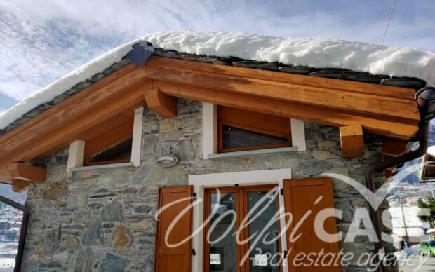 Casetta indipendente su due piani a Chiesa in Valmalenco (SO)