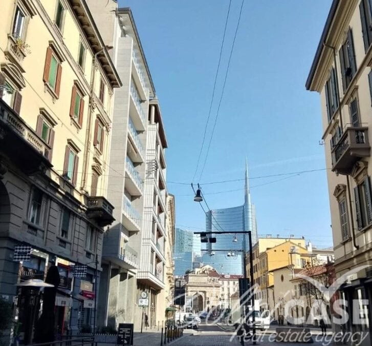 Monolocale arredato – Zona Garibaldi/Moscova